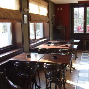Restoran, Vrnjačka Banja, op_ivke prozora i enterijer Restoran, Vrnjačka Banja, op_ivke prozora i enterijer